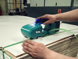 NEO 9-16mm PET/PP Batteridrevet båndstrammer med batteri og oplader